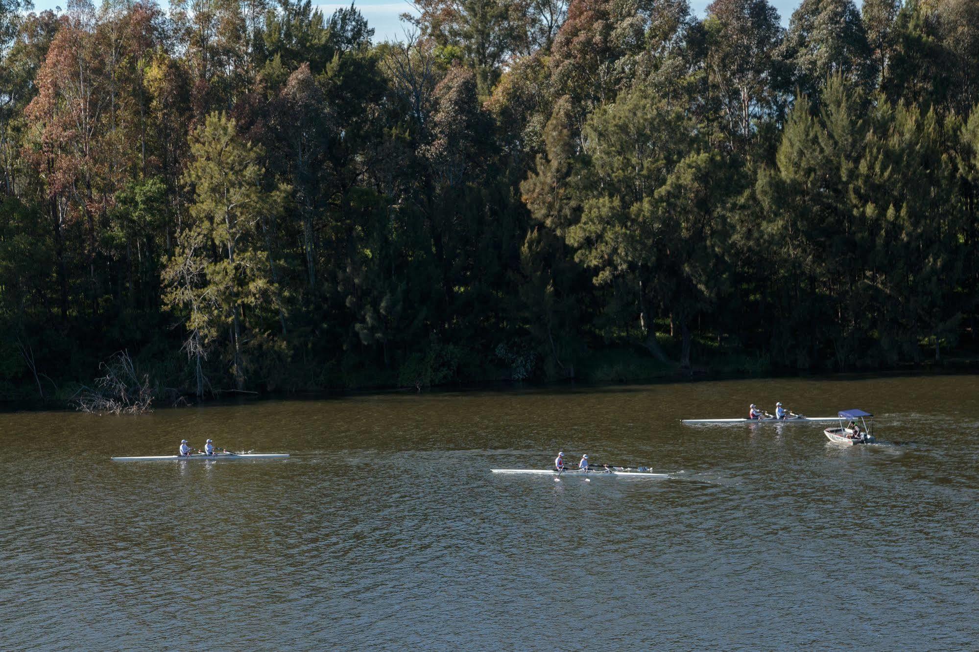 Nepean Shores By Gateway Lifestyle Holiday Parks Penrith Buitenkant foto